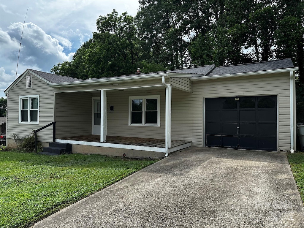 1116 Lenoir Ave SW, Lenoir, NC 28645 - photo 1