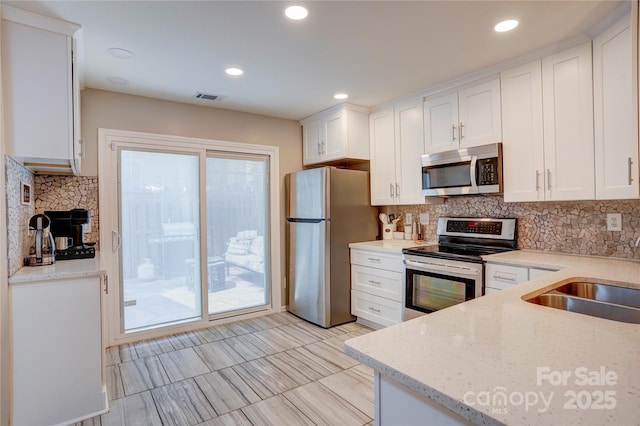5909 Cougar Ln, Charlotte, NC 28269 - photo 9