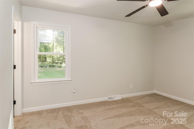 835 Carrington Dr, Charlotte, NC 28214 - unfurnished room with light colored carpet and ceiling fan