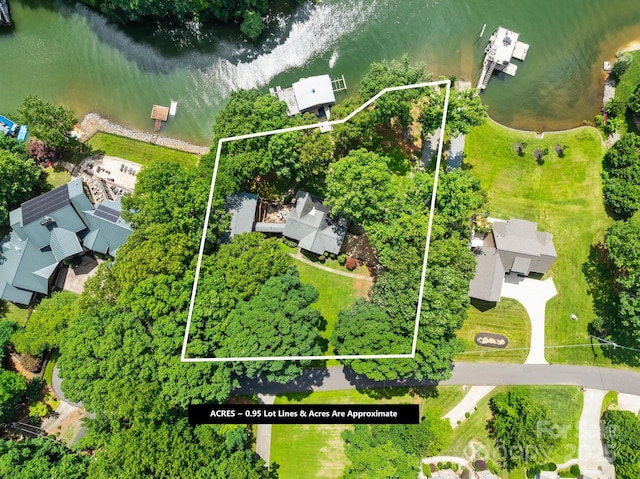 698 Normandy Rd, Mooresville, NC 28117 - aerial overview of property's location featuring a large body of water and property boundaries highlighted