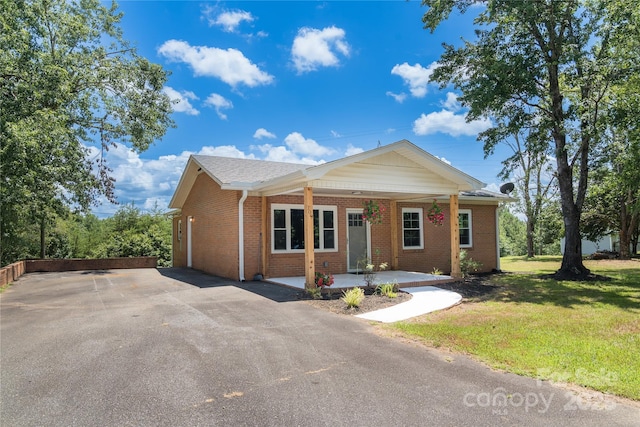 109 Avery Dr, Forest City, NC 28043 - photo 2