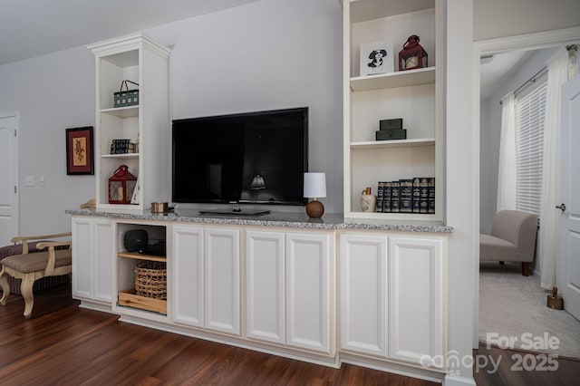 658 Gardenbrook Trl, Belmont, NC 28012 - living room featuring dark wood finished floors and built in shelves