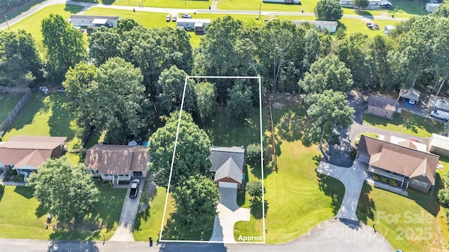 5476 Twelve Oak Ln, Conover, NC 28613 - aerial view of residential area featuring property boundaries highlighted