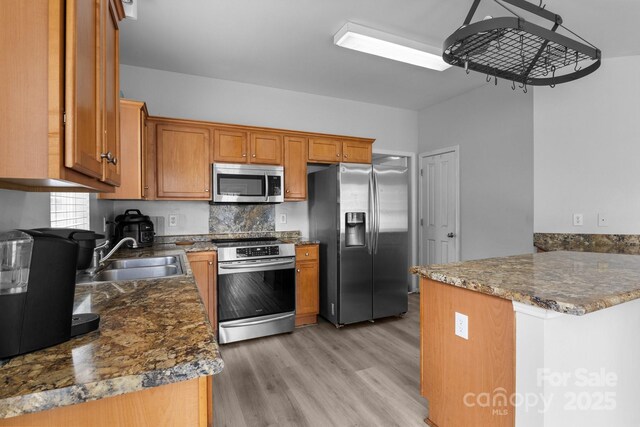 9704 Grier Springs Ln, Charlotte, NC 28213 - photo 12