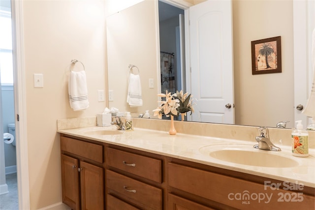 1156 Mckee Farm Ln, Belmont, NC 28012 - bathroom with double vanity