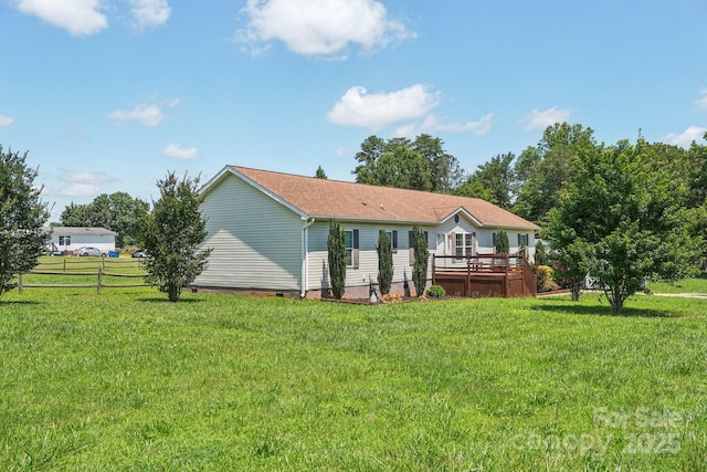 1069 Heather Glen Dr, Catawba, NC 28609 - rear view of property with crawl space and a deck
