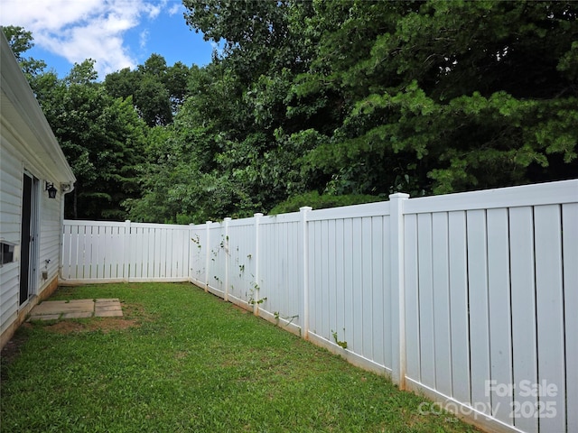 7315 Fig Ln, Charlotte, NC 28215 - view of fenced backyard