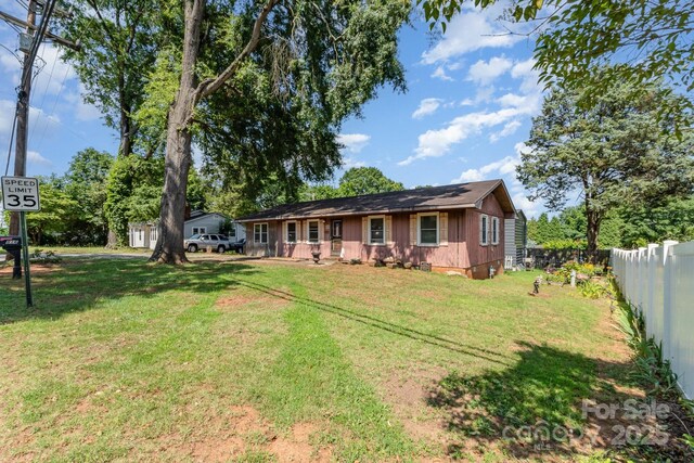 816 Radio Rd, Statesville, NC 28677 - photo 3