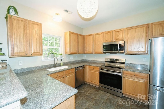 9153 Glenashley Dr, Cornelius, NC 28031 - photo 12