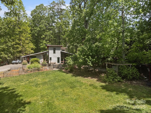27 Rosebud Ln, Fairview, NC 28730 - view of yard