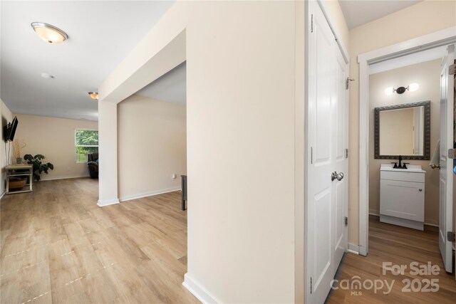 4732 Gibbons Link Rd, Charlotte, NC 28269 - photo 13