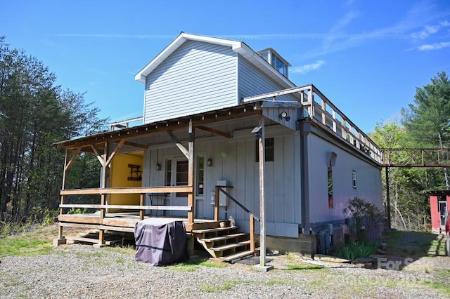 2668 Reedy Branch Rd, Purlear, NC 28665 - view of front of home