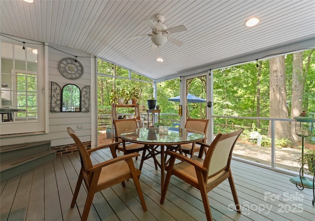 9141 Covey Hollow Ct, Charlotte, NC 28210 - sunroom / solarium featuring outdoor dining space, a ceiling fan, and vaulted ceiling
