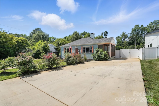 1240 Skyview Rd, Charlotte, NC 28208 - photo 2