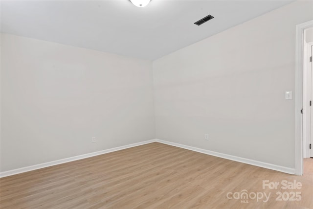 5534 Great Wagon Rd, Charlotte, NC 28215 - unfurnished room with light wood-style floors and baseboards