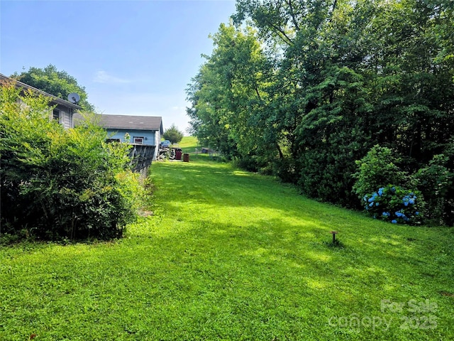 1206 Three Way Ln, Lenoir, NC 28645 - view of grassy yard