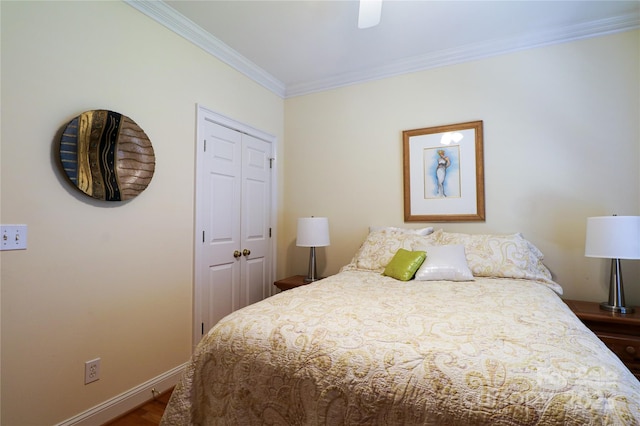 406 Spyglass Hill Pl, Salisbury, NC 28144 - bedroom with ornamental molding, a closet, wood finished floors, and ceiling fan