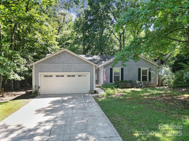 8416 Rittenhouse Cir, Charlotte, NC 28270 - single story home featuring concrete driveway, an attached garage, and a front yard