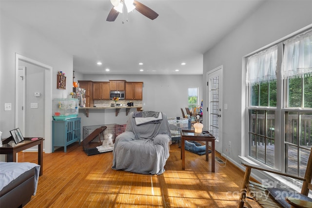 2953 Cameron Village Ct, Winston Salem, NC 27103 - living area with light wood-style flooring, a ceiling fan, and recessed lighting