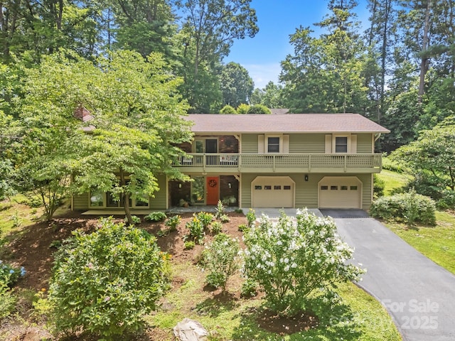 894 Indian Hill Rd, Hendersonville, NC 28791 - photo 1