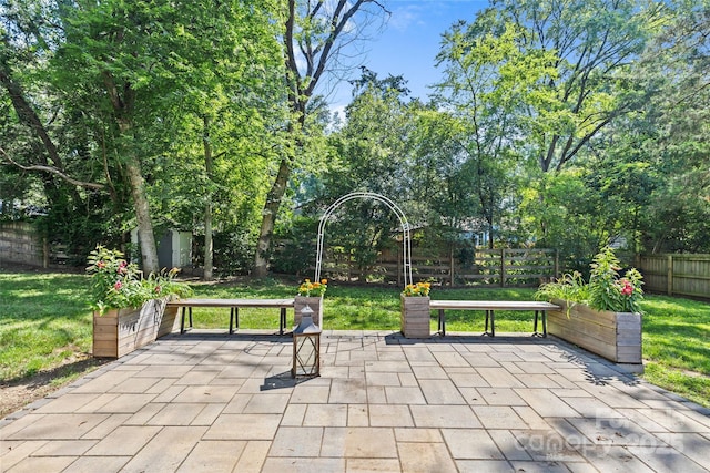 11401 Lone Star Cir, Charlotte, NC 28226 - fenced backyard featuring a patio