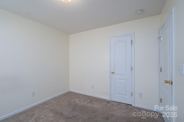 6857 Parkers Crossing Dr, Charlotte, NC 28215 - photo 27