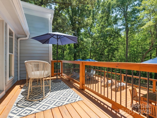 1711 Apple Tree Ln Unit 28, Fort Mill, SC 29715 - deck with outdoor dining space