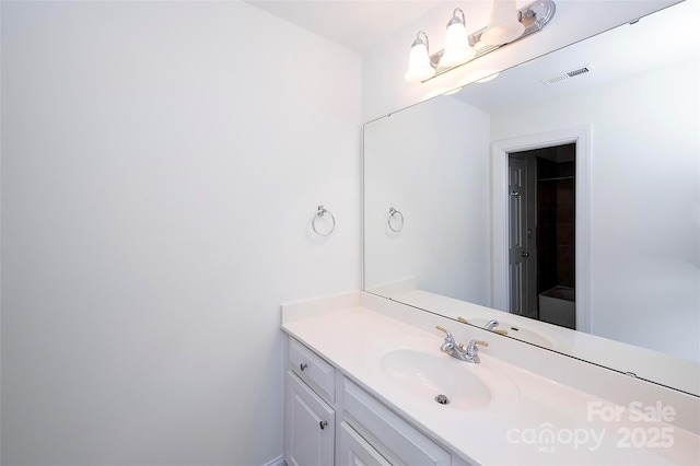 7554 Bluestar Ln, Charlotte, NC 28226 - bathroom featuring vanity
