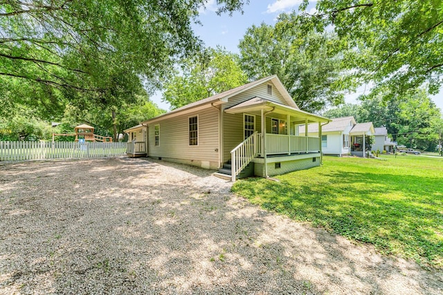 909 Lakeview St, Kannapolis, NC 28083 - view of home's exterior featuring crawl space, covered porch, and driveway