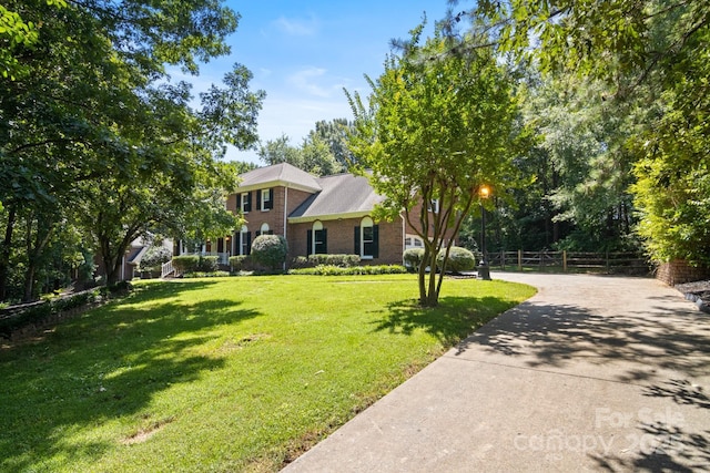 1134 Willow Oaks Trl, Matthews, NC 28104 - view of front of home with brick siding