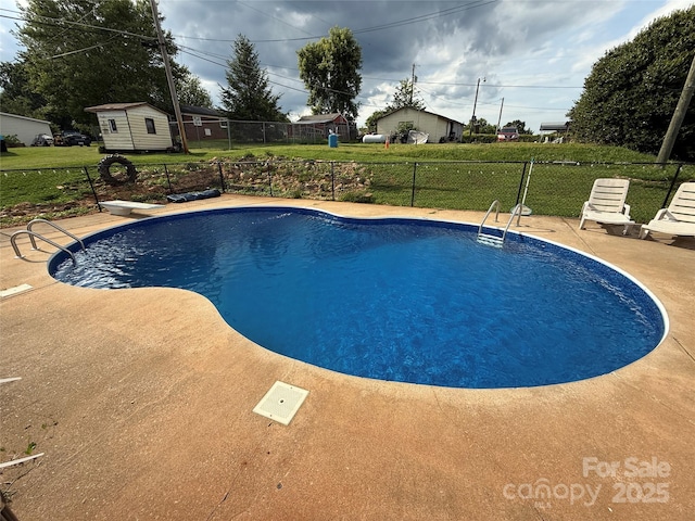 5367 Meadowlane Dr, Granite Falls, NC 28630 - view of pool featuring a diving board