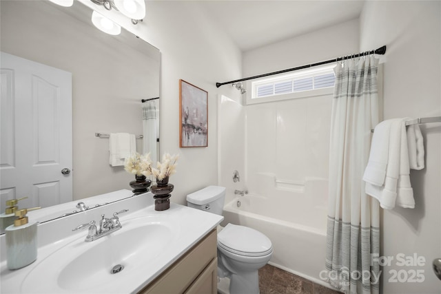 14801 Provence Ln, Charlotte, NC 28277 - full bath featuring vanity and shower / bath combination with curtain