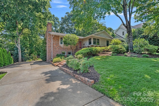 5441 Wintercrest Ln, Charlotte, NC 28209 - photo 1