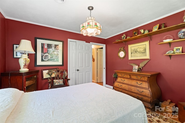 25 Wall Rd, Tryon, NC 28782 - bedroom featuring a closet and crown molding