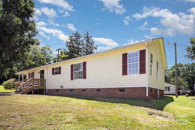 508 Bridgestone Ln, Rock Hill, SC 29730 - back of property featuring crawl space and a lawn