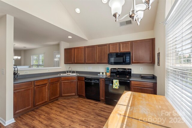 825 Rock Lake Gln, Fort Mill, SC 29715 - photo 11