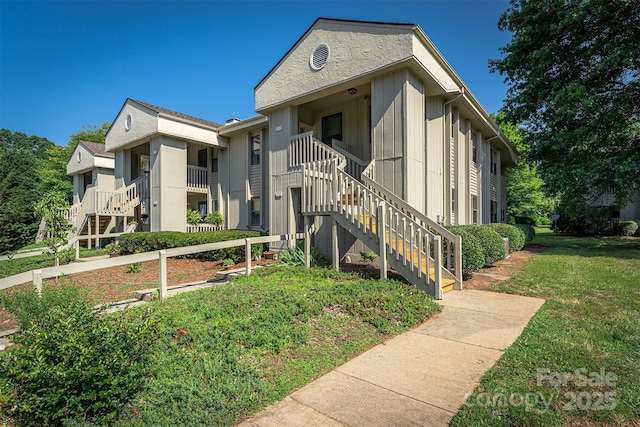 806 Abbey Cir, Asheville, NC 28805 - photo 2