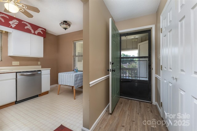 806 Abbey Cir, Asheville, NC 28805 - photo 3