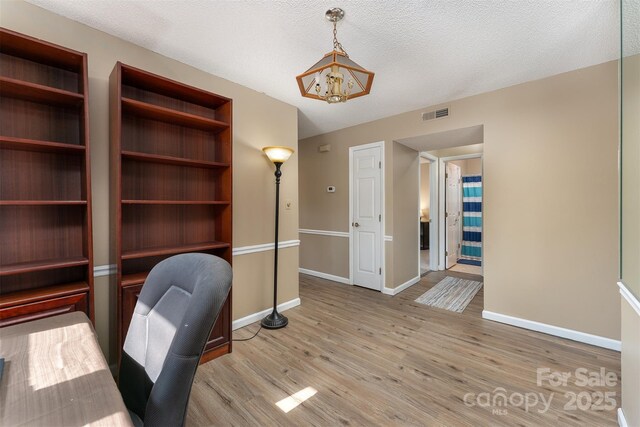 806 Abbey Cir, Asheville, NC 28805 - photo 8