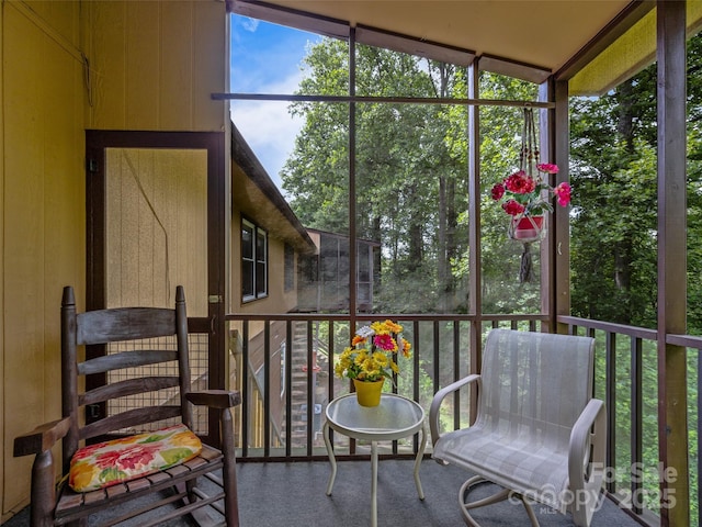 128 View De Lake Dr, Etowah, NC 28729 - view of sunroom / solarium