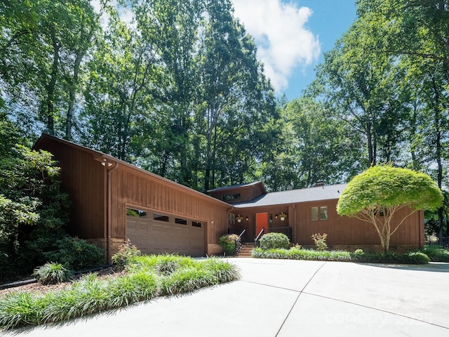 7874 Golf Course Dr N, Denver, NC 28037 - photo 2