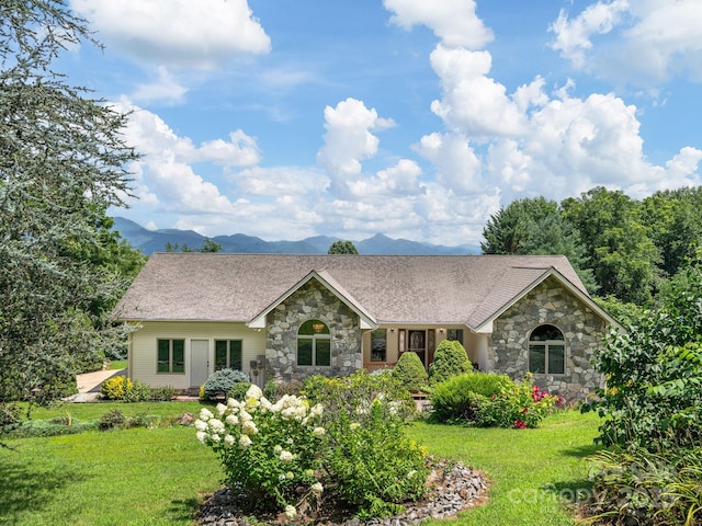 657 Evergreen Farm Cir, Waynesville, NC 28786 - photo 1
