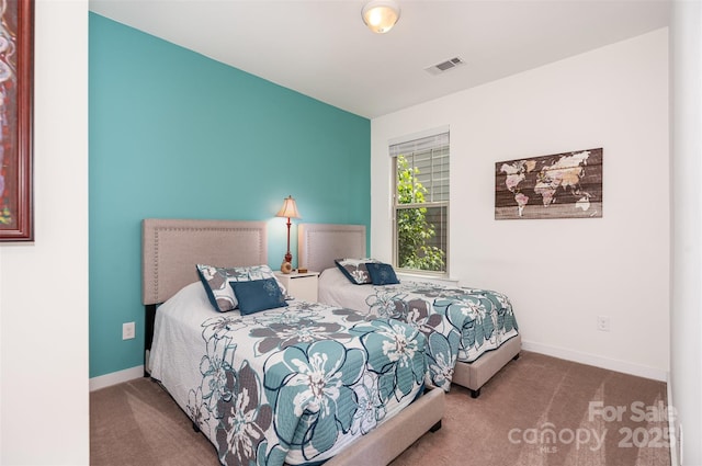 11225 Black Brant Ln, Charlotte, NC 28278 - carpeted bedroom featuring baseboards