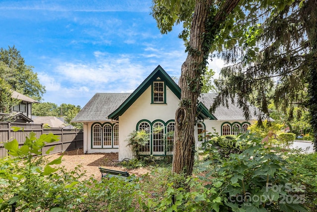 520 Valley St, Hendersonville, NC 28739 - photo 1