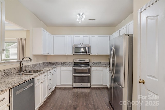 528 Goodloe Dr, Charlotte, NC 28262 - photo 16