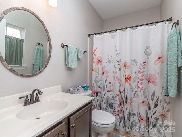 15739 Circlegreen Dr, Charlotte, NC 28273 - full bath featuring vanity and a shower with curtain