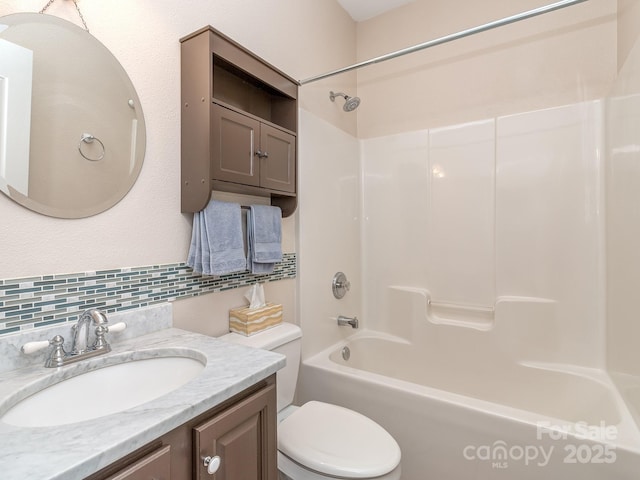 15739 Circlegreen Dr, Charlotte, NC 28273 - full bath featuring backsplash, shower / tub combination, and vanity
