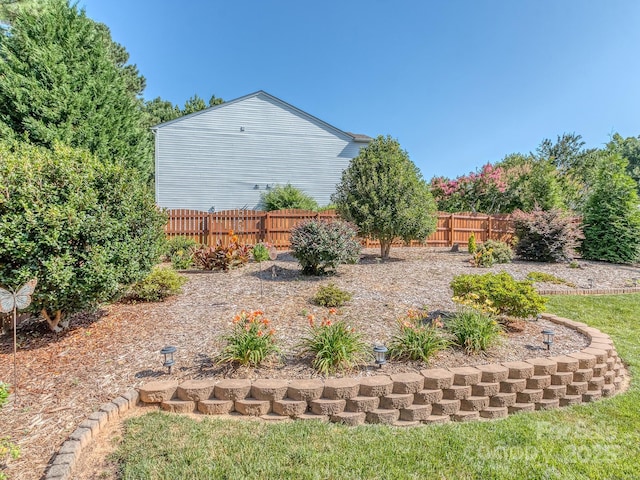 15739 Circlegreen Dr, Charlotte, NC 28273 - view of yard