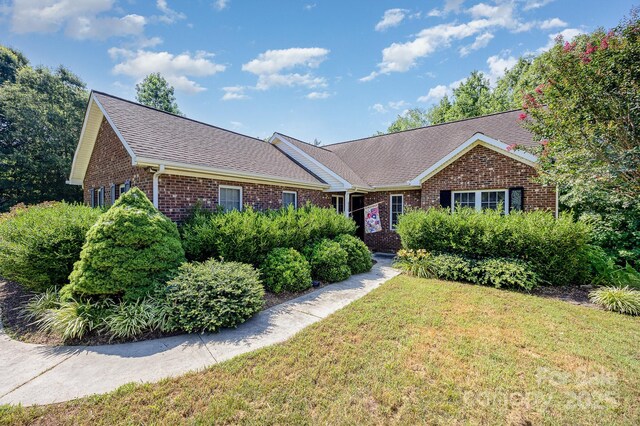 610 Mountain Pl, Albemarle, NC 28001 - photo 1