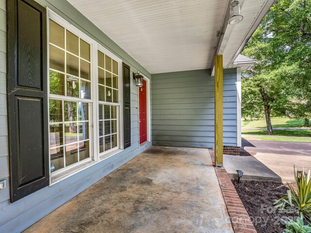 175 Sundance Dr, Rutherfordton, NC 28139 - photo 5